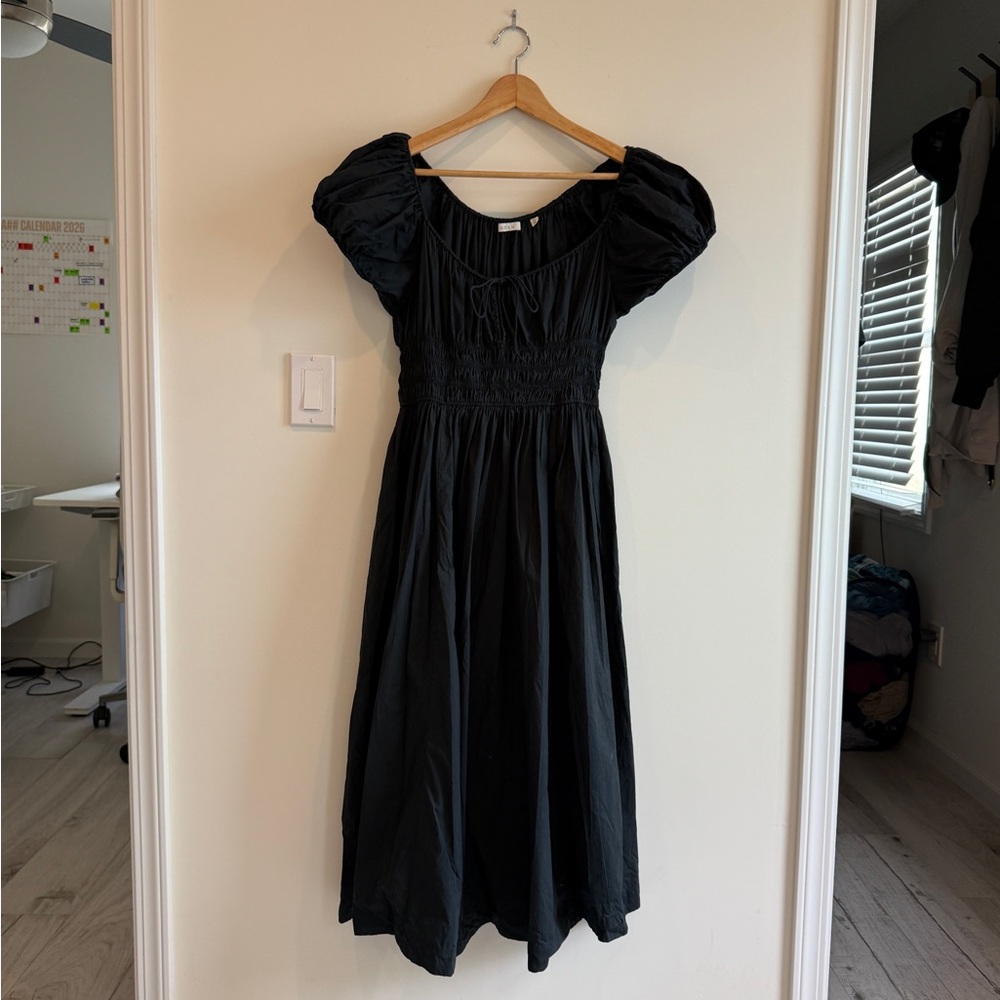 Doen Black Puff-Sleeve Smocked Midi Dress